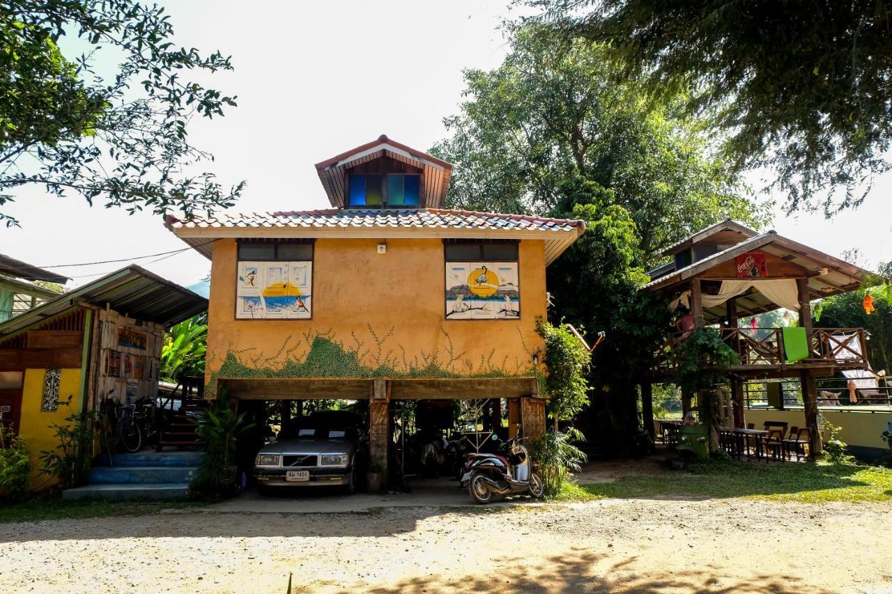 Sawasdeepai River Resort Exterior photo